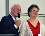v.l.n.r. Dr. Erwin Hasenpusch und Prof. Dr. Claudia Becker, Rektorin der Martin-Luther-Universität Halle-Wittenberg
