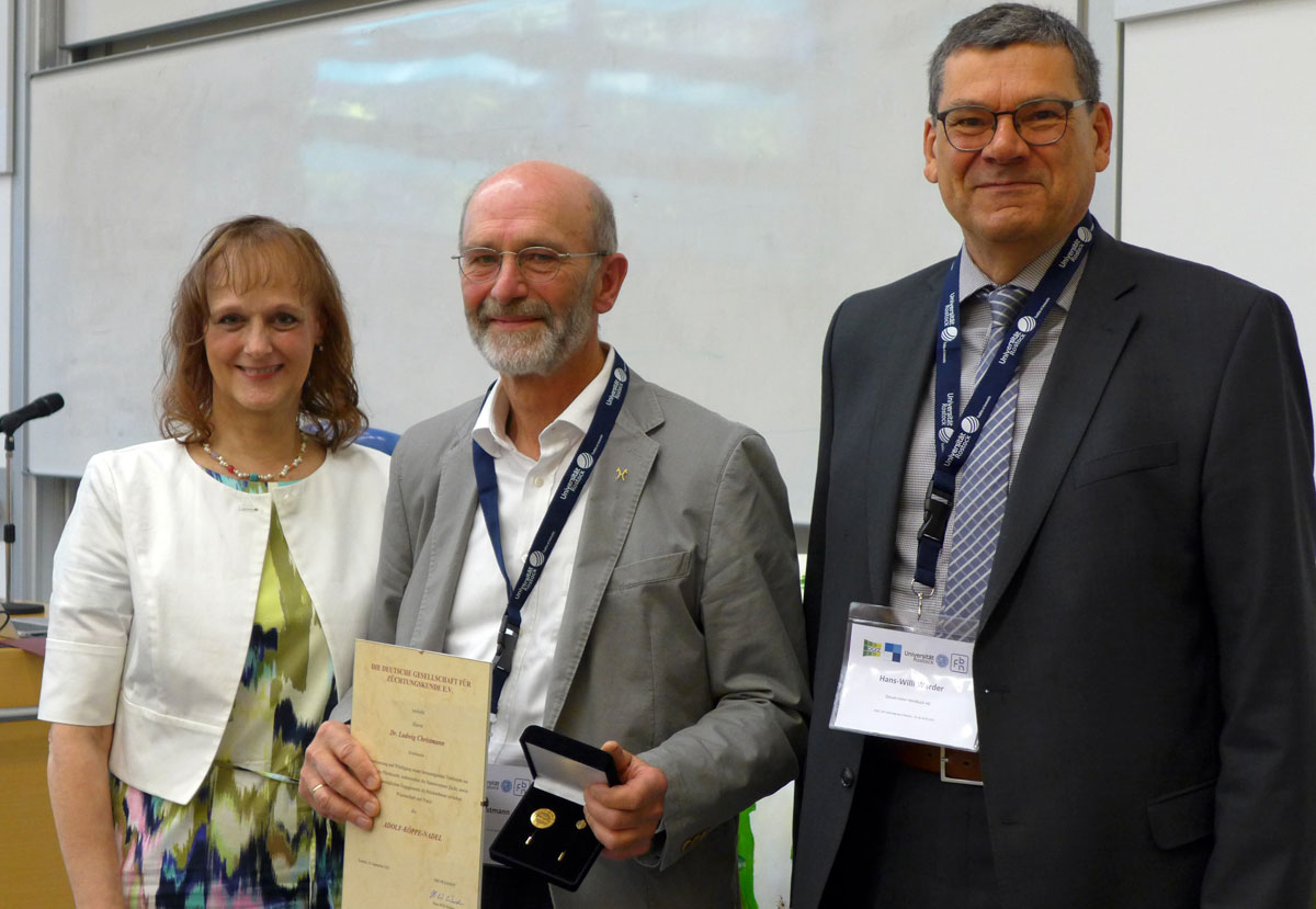 v.l.n.r.: Dr. Bettina Bongartz, Dr. Ludwig Christmann, Hans-Willi Warder