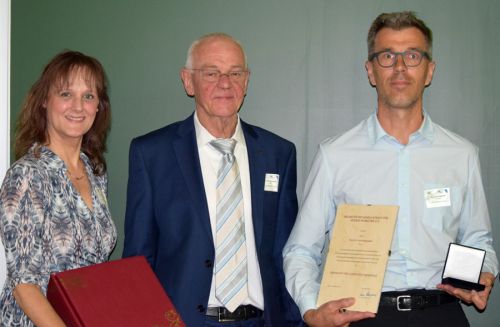 v.l.n.r. Dr. Bettina Bongartz, Dr. Erwin Hasenpusch, Prof. Dr. Cord Drögemüller