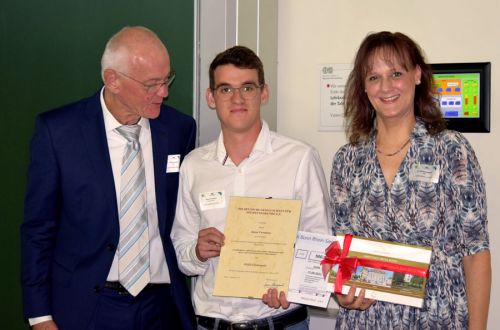 V.l.n.r.: Dr. Erwin Hasenpusch, Preisträger Anton Vorndran, Dr. Bettina Bongartz